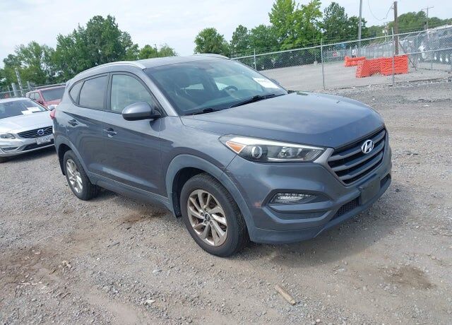 2016 HYUNDAI Tucson