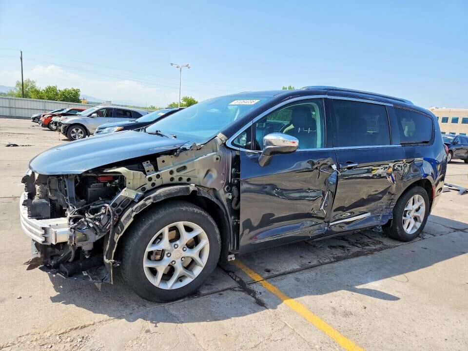 2020 CHRYSLER Pacifica