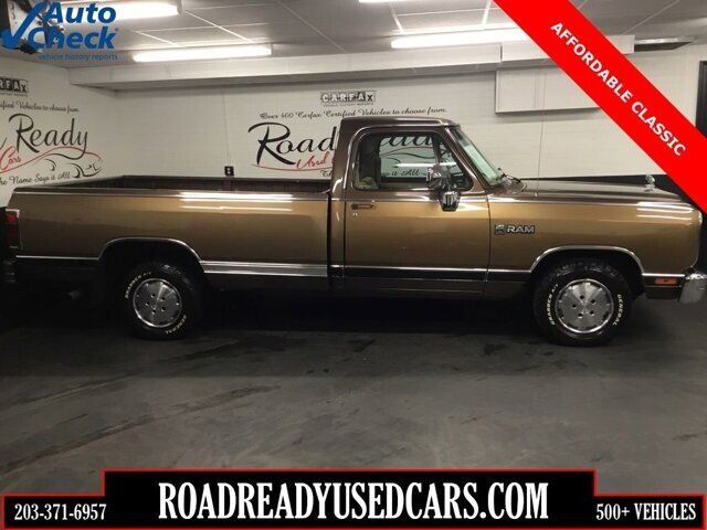 1988 DODGE D-Series