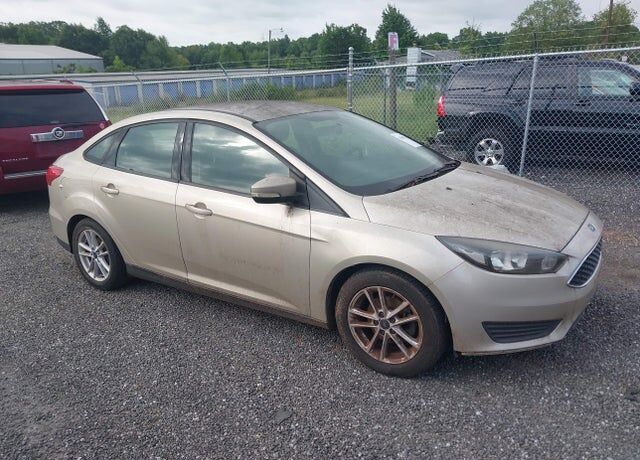 2017 FORD Focus