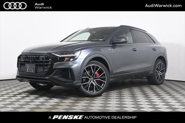 2021 AUDI Q8