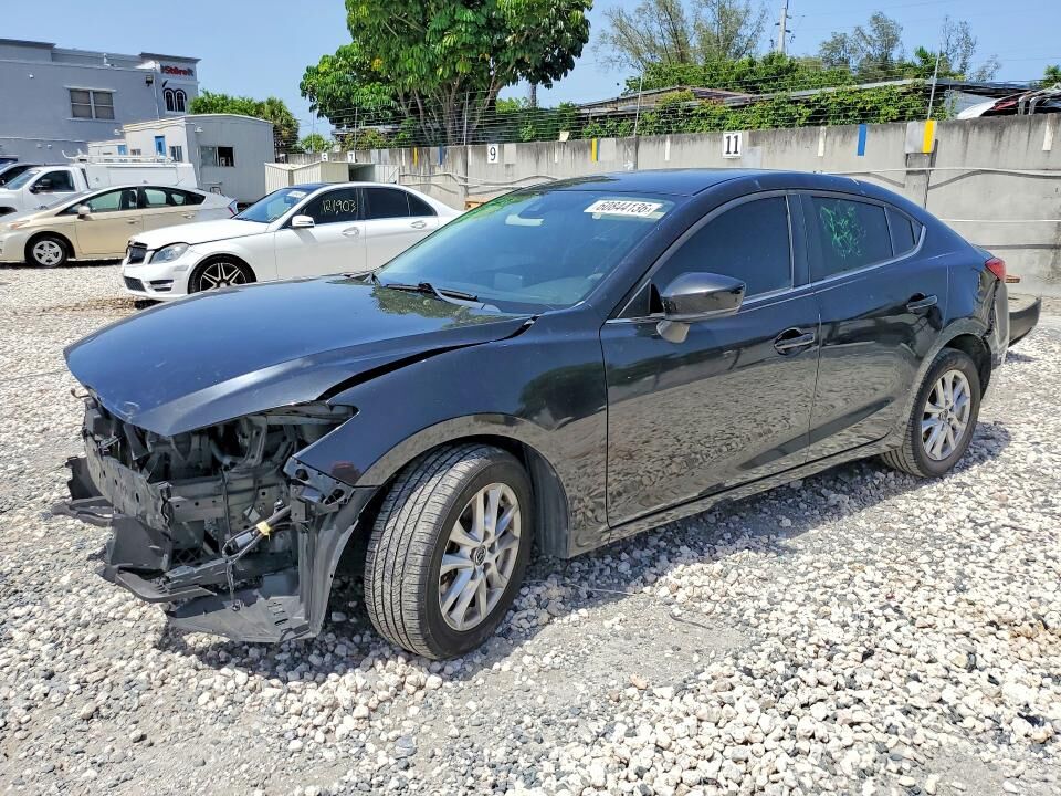 2018 MAZDA Mazda3