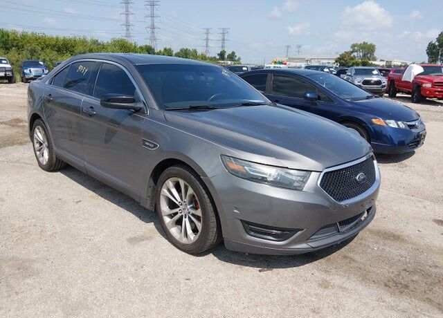 2013 FORD Taurus