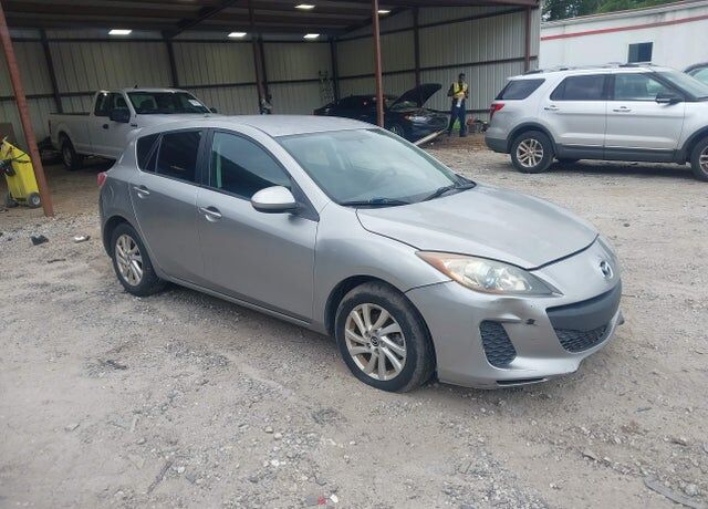 2013 MAZDA Mazda3