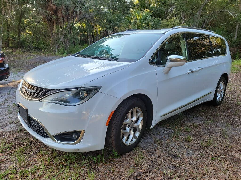 2020 CHRYSLER Pacifica