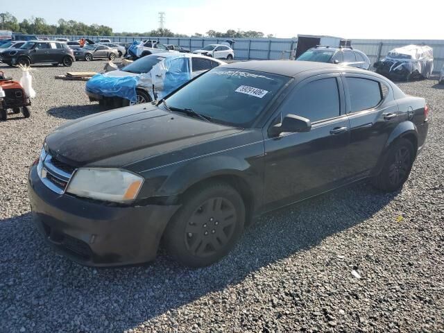 2013 DODGE Avenger