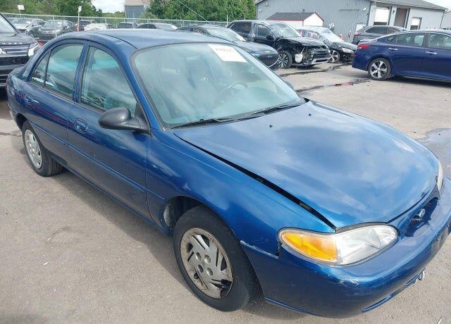 1999 FORD Escort