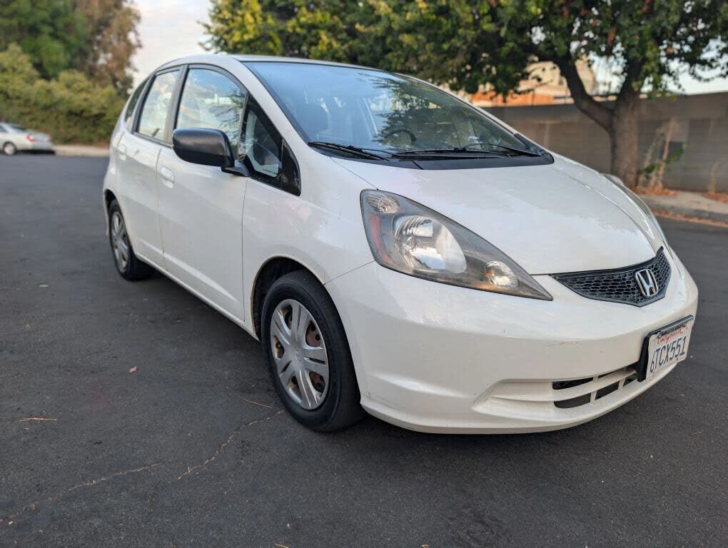 2011 HONDA Fit
