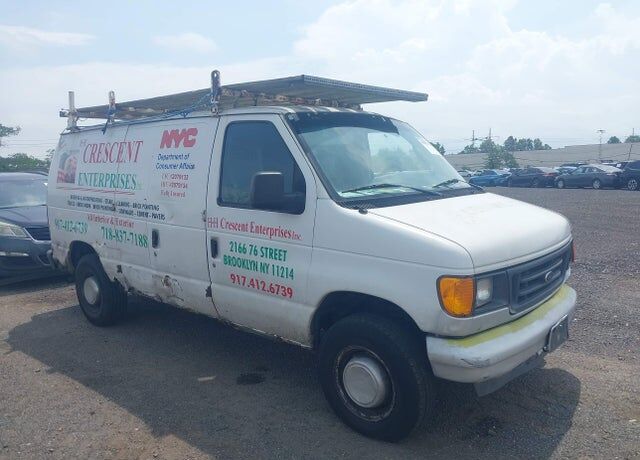 2005 FORD E-250