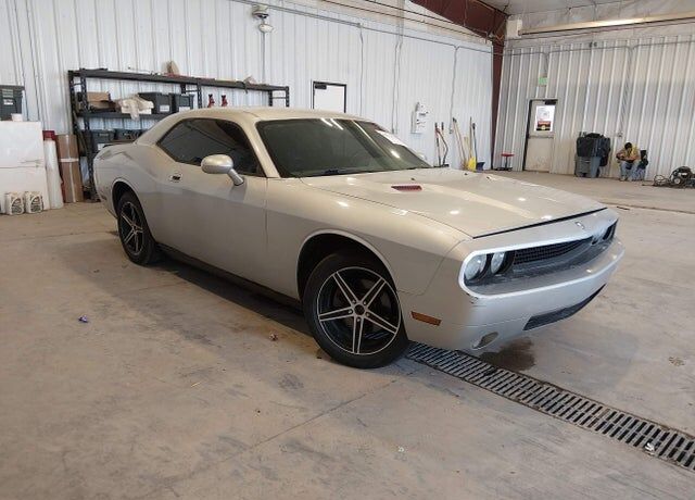 2010 DODGE Challenger