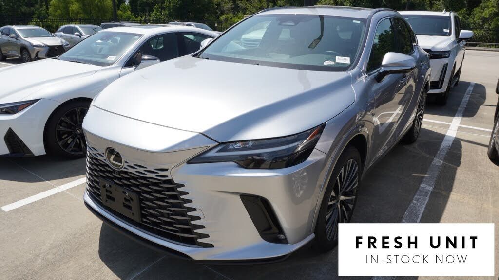 2025 LEXUS RX