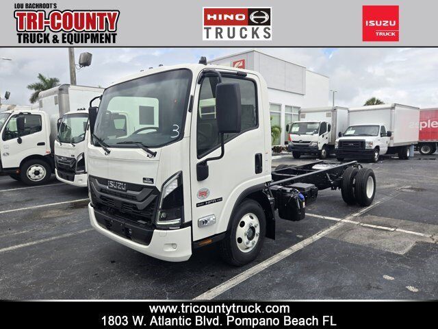 2026 ISUZU NPR-XD