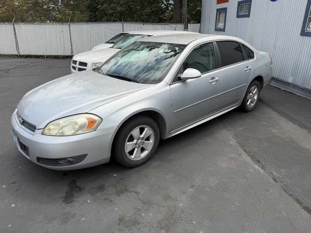 2011 CHEVROLET Impala