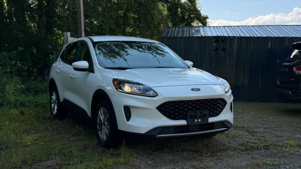 2020 FORD Escape