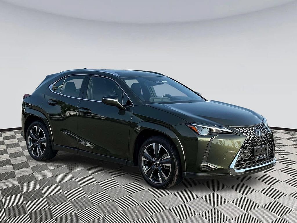 2025 LEXUS UX