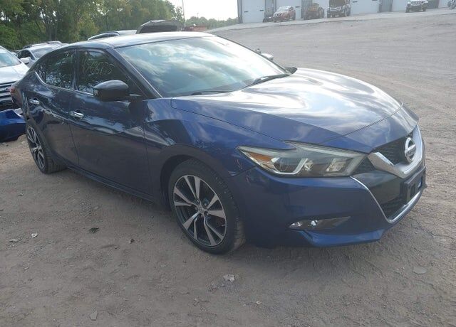 2016 NISSAN Maxima