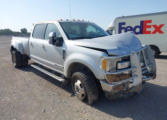 2017 FORD F-350
