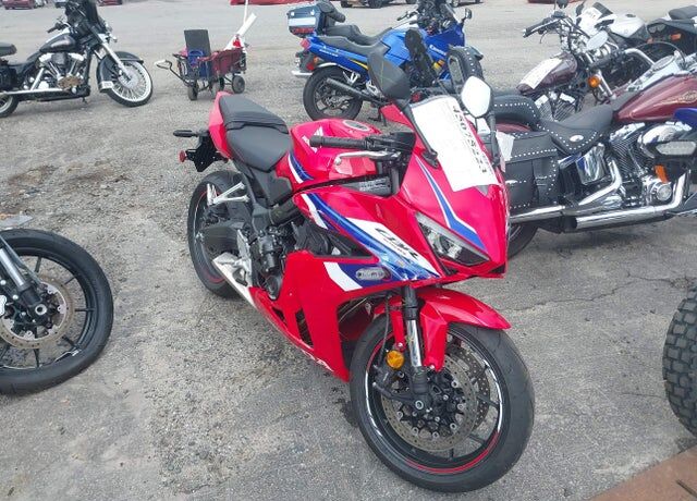 2026 HONDA CB