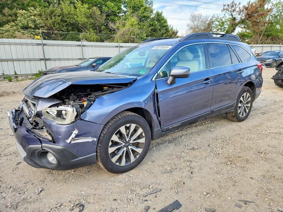 2015 SUBARU Outback