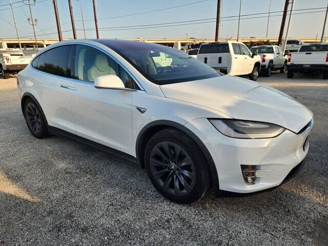 2018 TESLA Model X