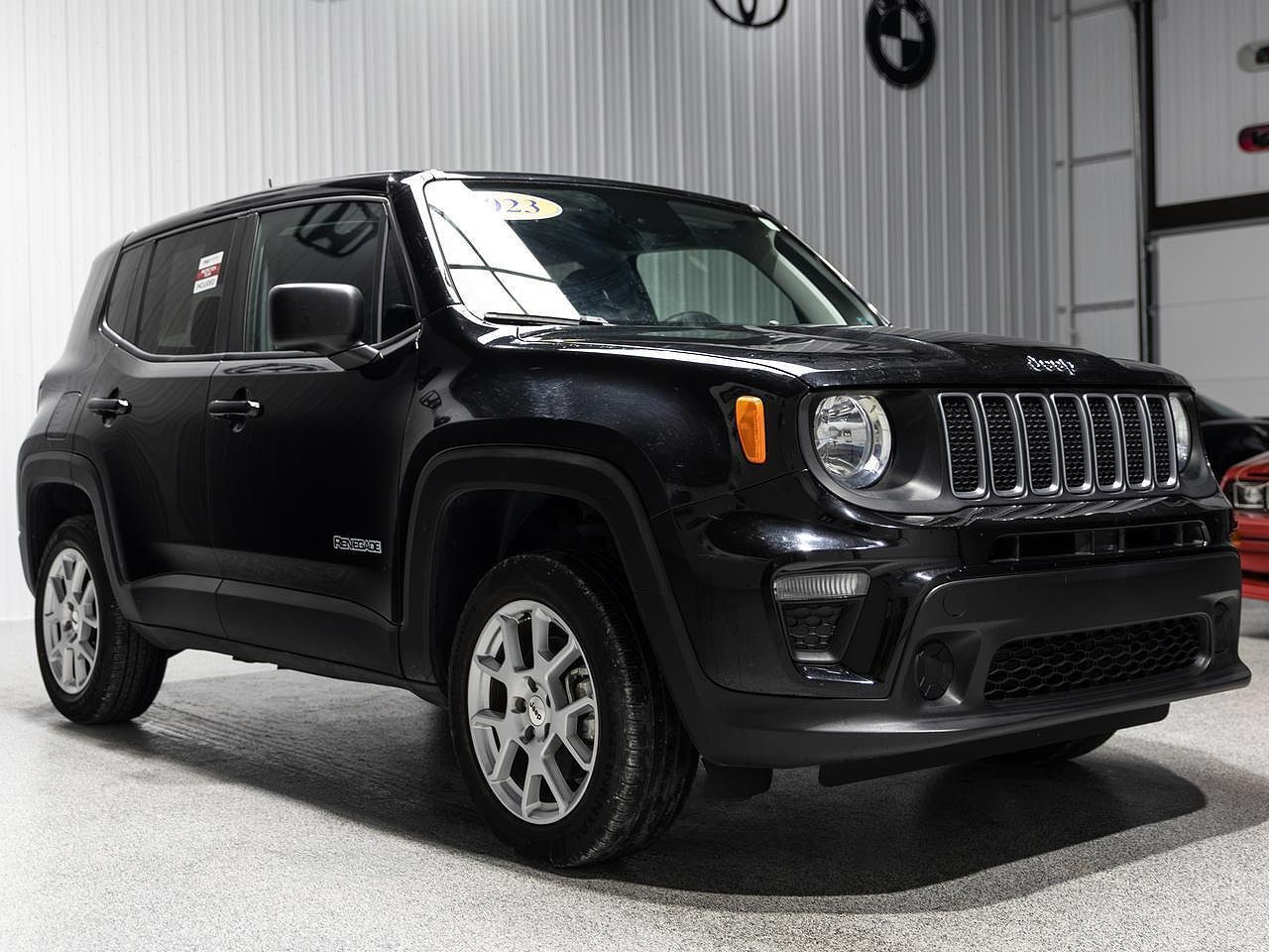 2023 JEEP Renegade
