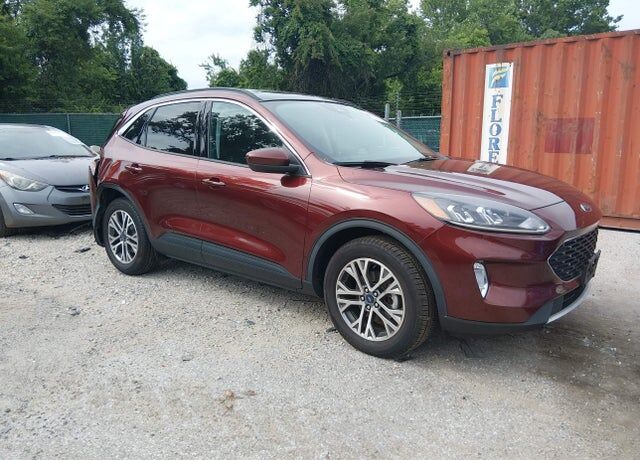 2021 FORD Escape