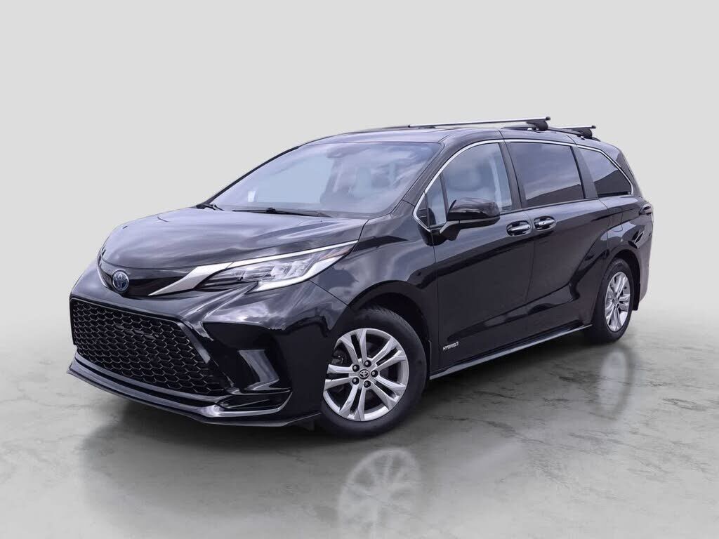 2021 TOYOTA Sienna