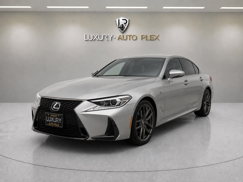 2018 LEXUS IS