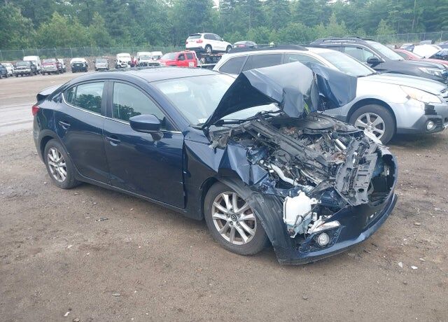 2016 MAZDA Mazda3
