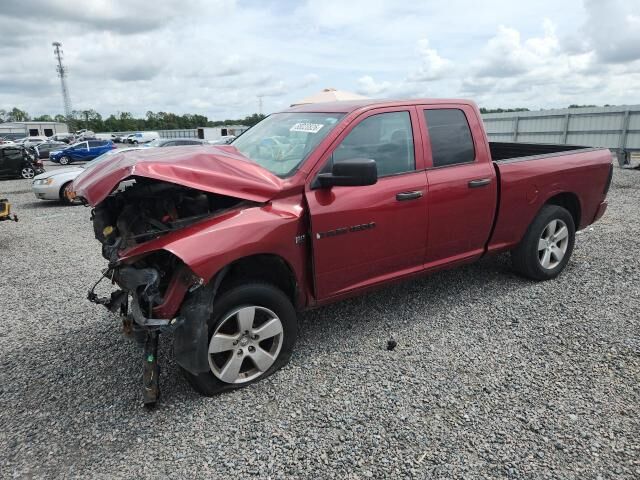 2012 DODGE Ram