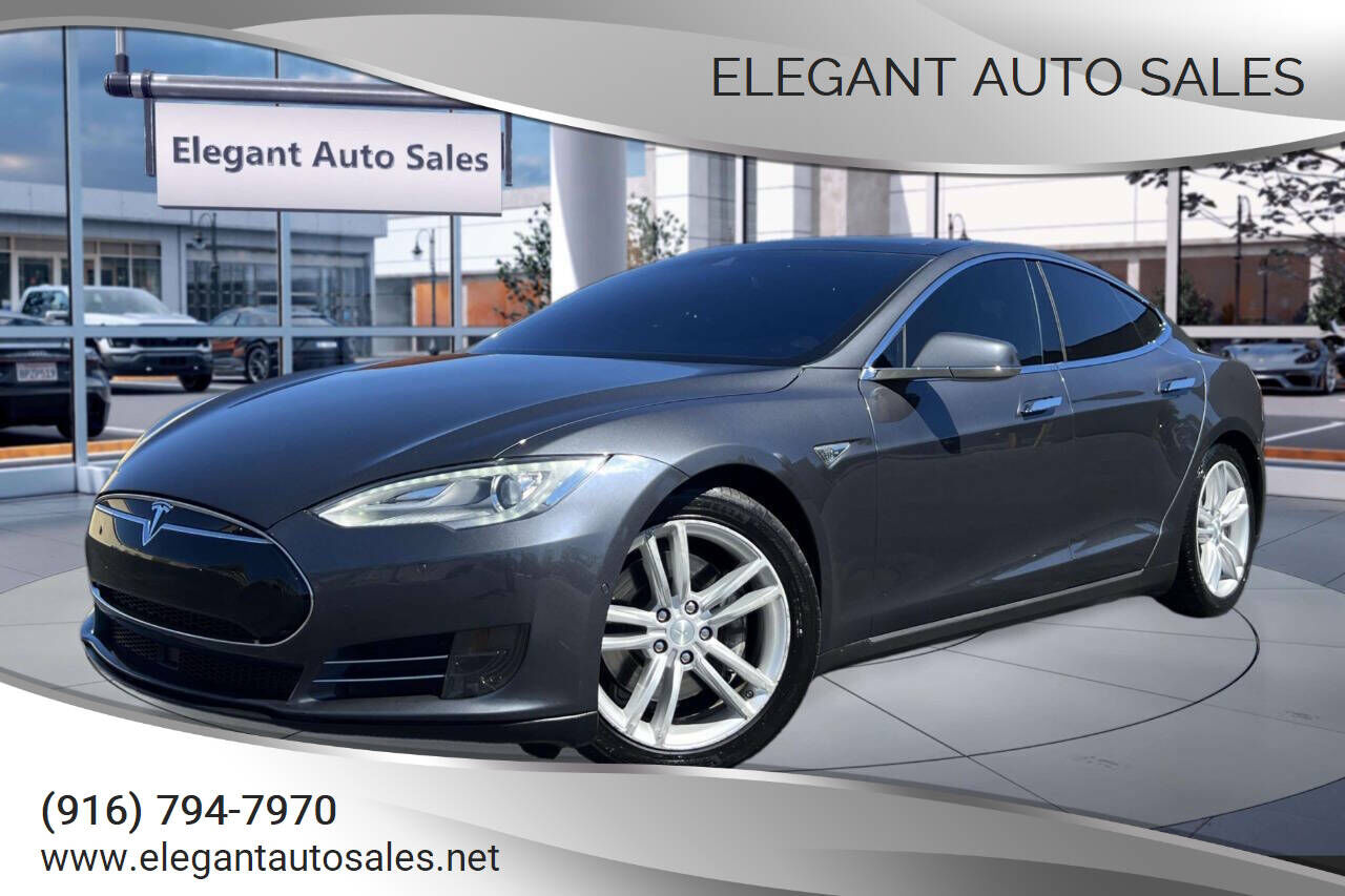 2015 TESLA Model S