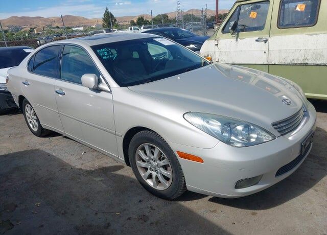 2004 LEXUS ES
