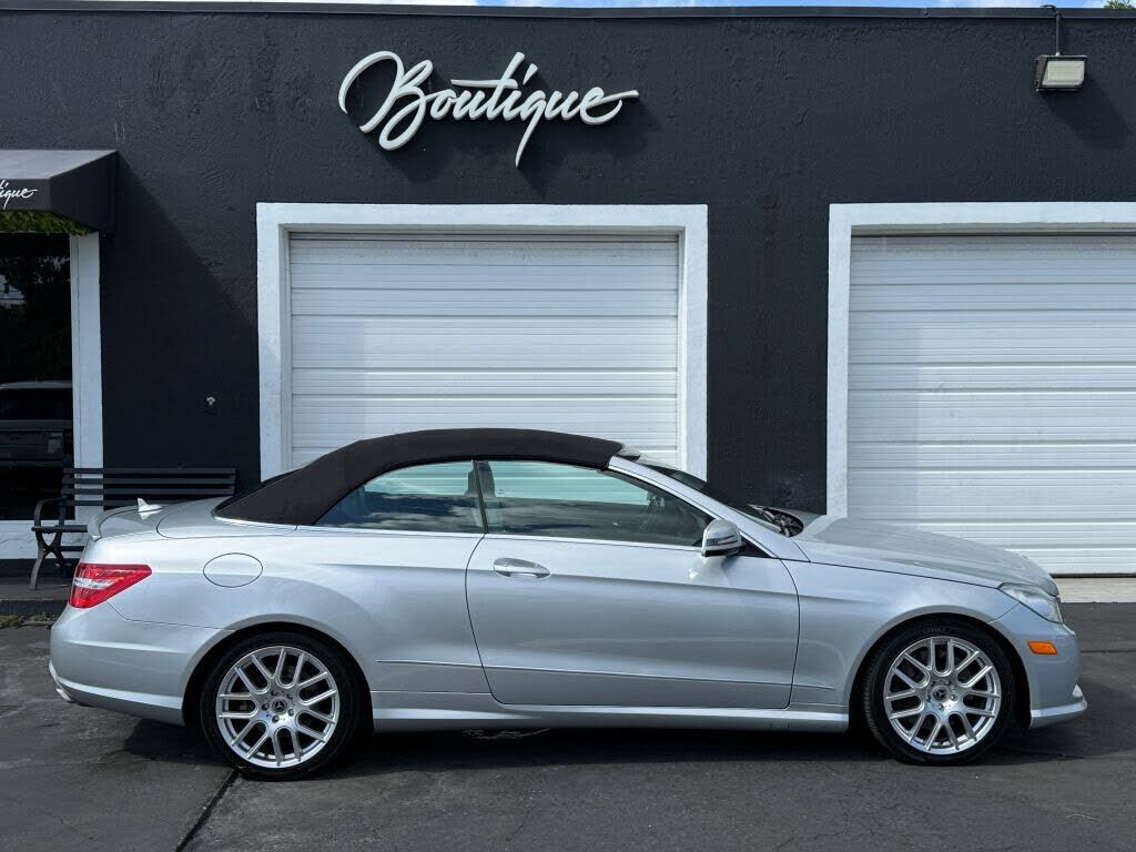 2011 MERCEDES-BENZ E-Class