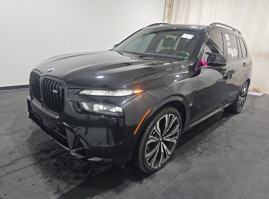 2025 BMW X7