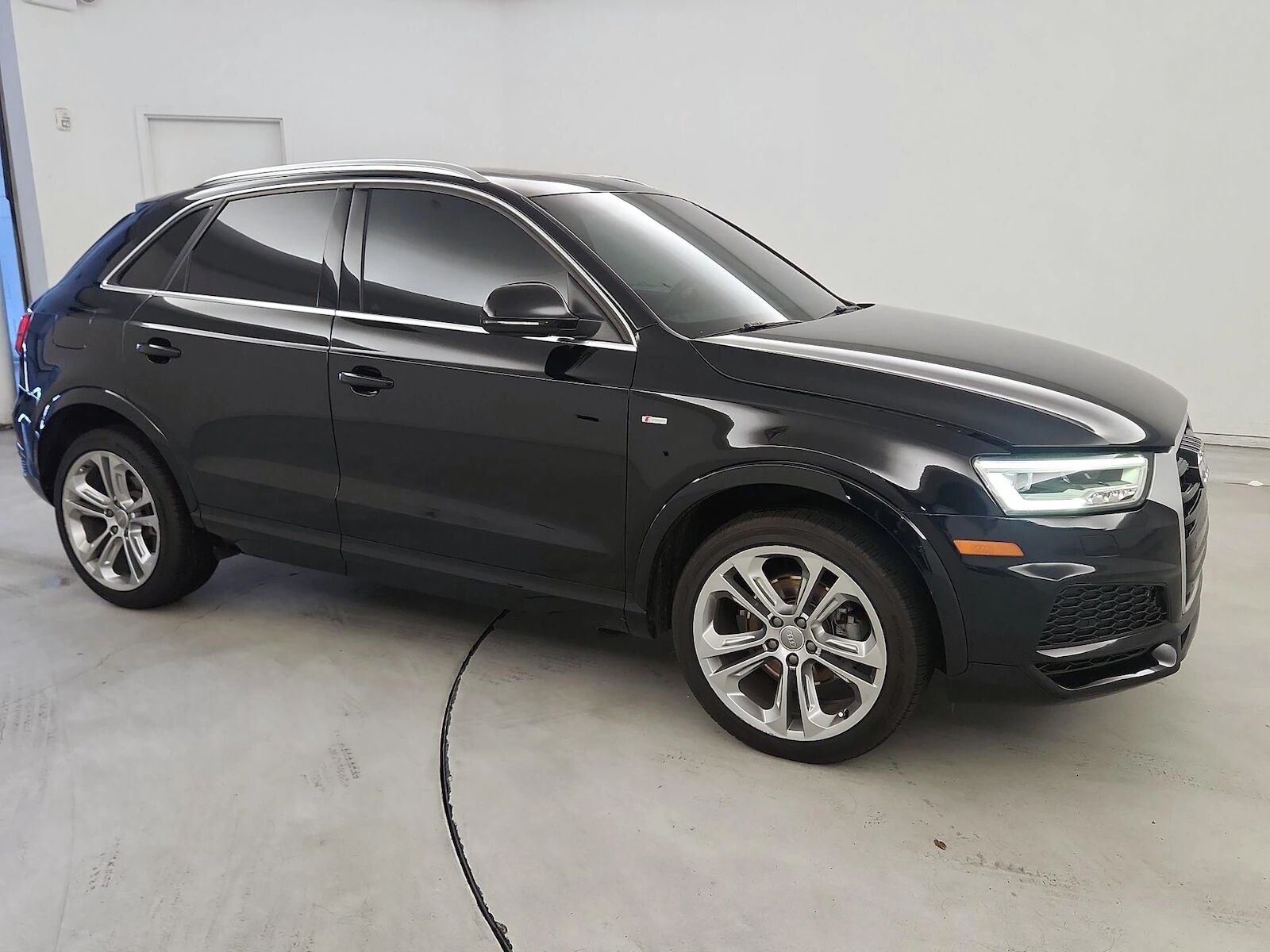 2018 AUDI Q3