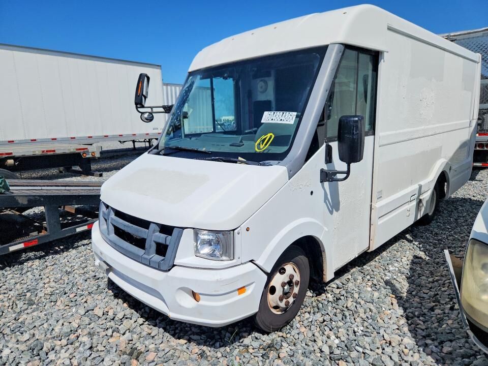 2013 ISUZU NPR/NPR-HD