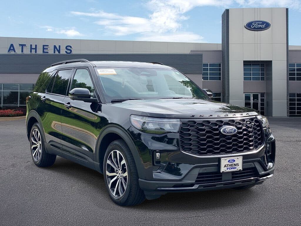 2025 FORD Explorer