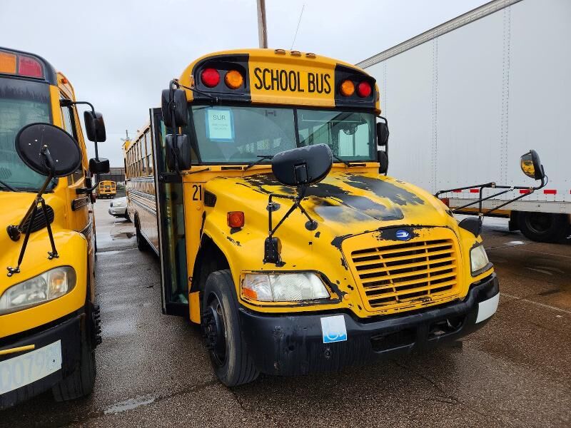 2013 BLUE BIRD BB Conventional