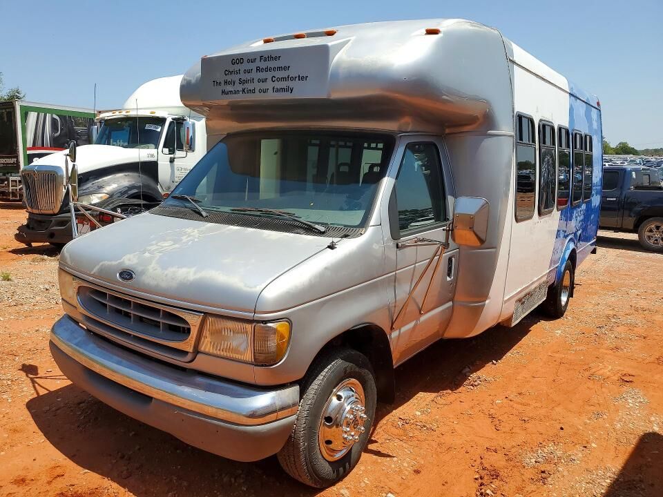 1999 FORD E-450