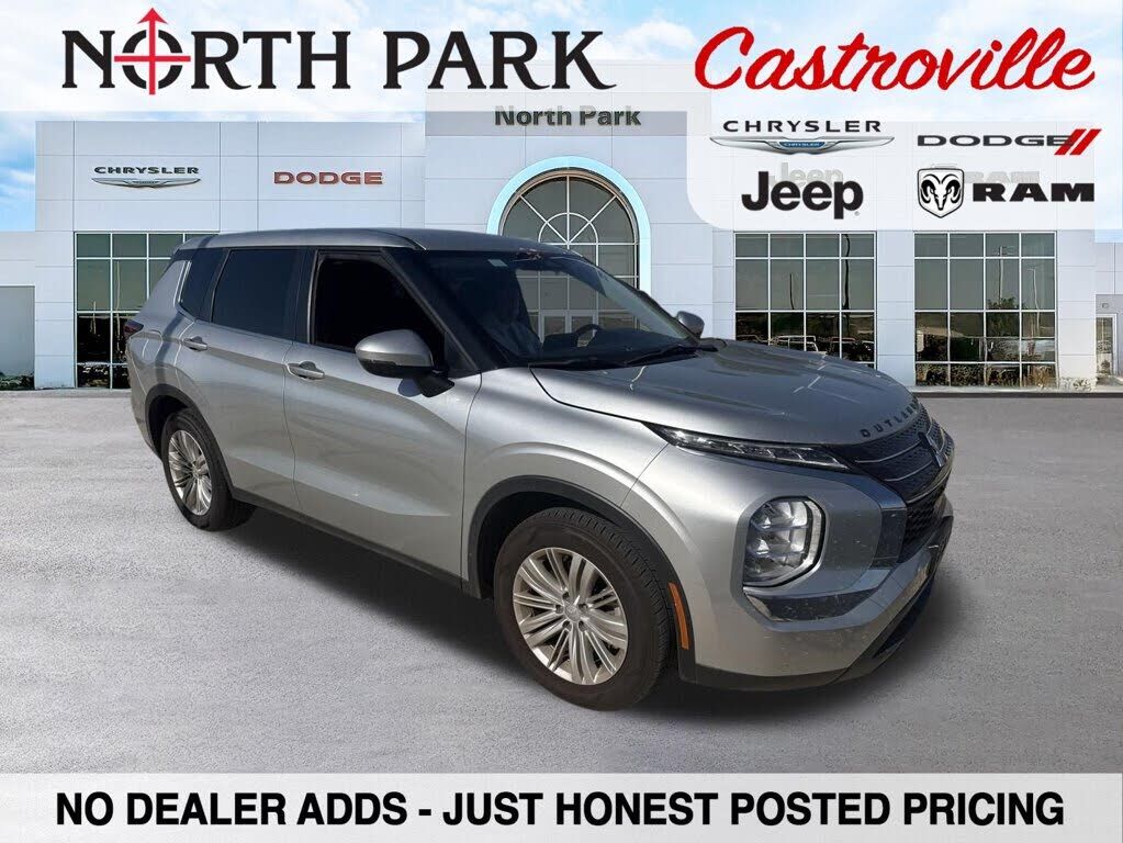 2024 MITSUBISHI Outlander