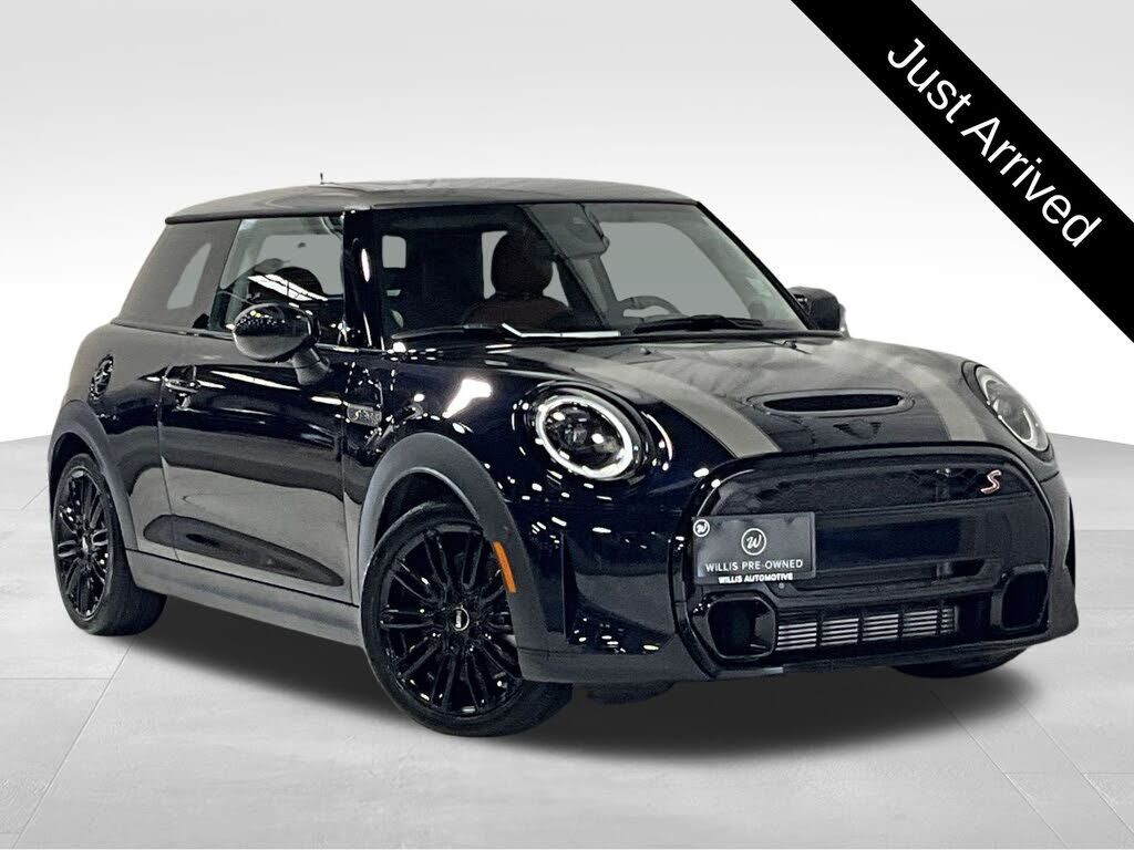 2023 MINI Hardtop