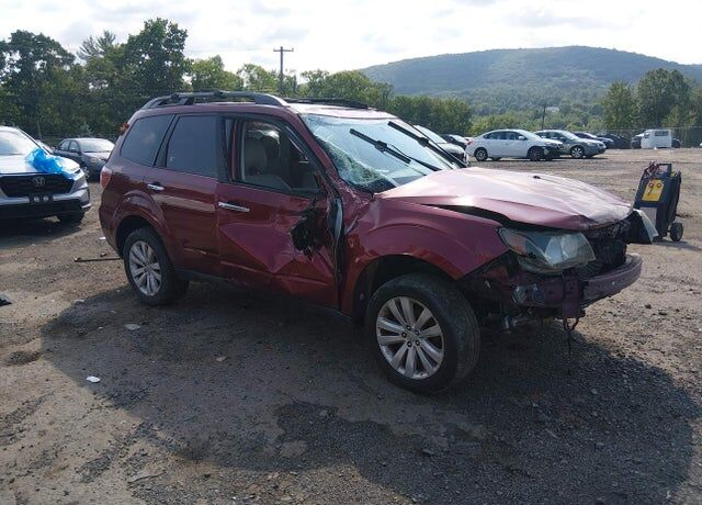 2013 SUBARU Forester