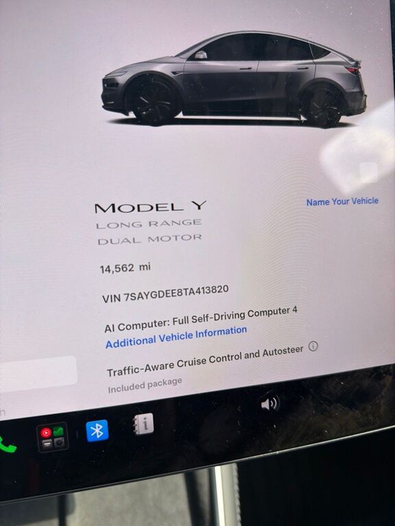 2026 TESLA Model Y