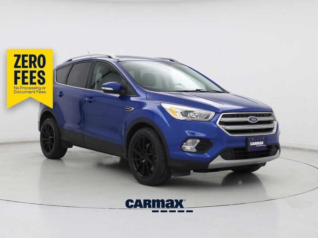 2017 FORD Escape