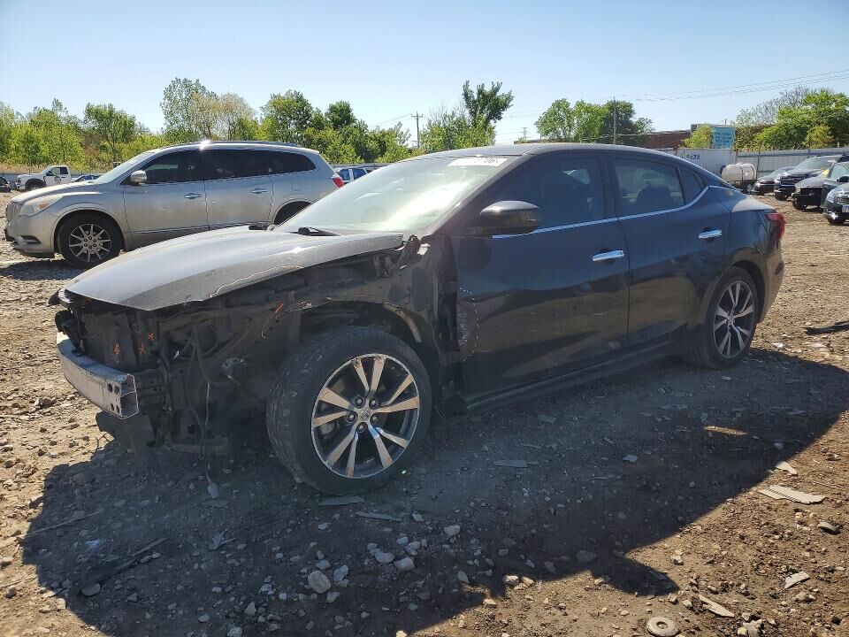 2016 NISSAN Maxima