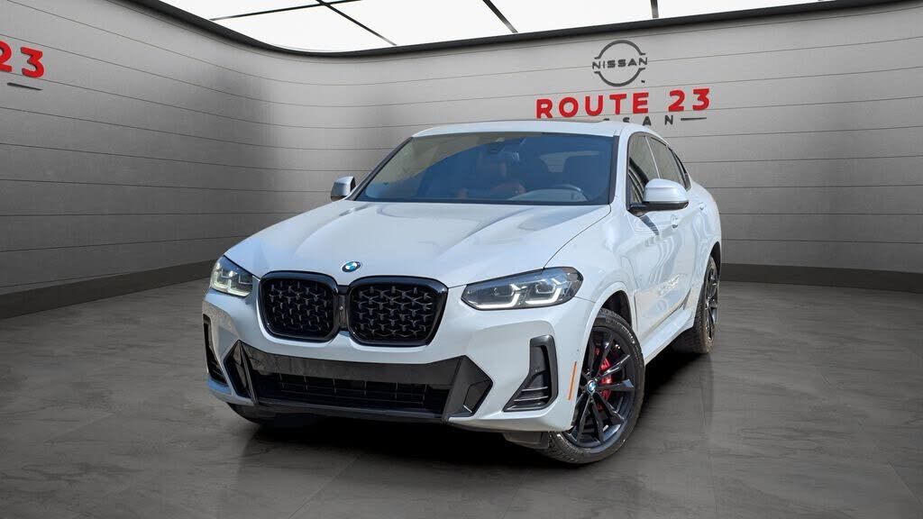 2023 BMW X4