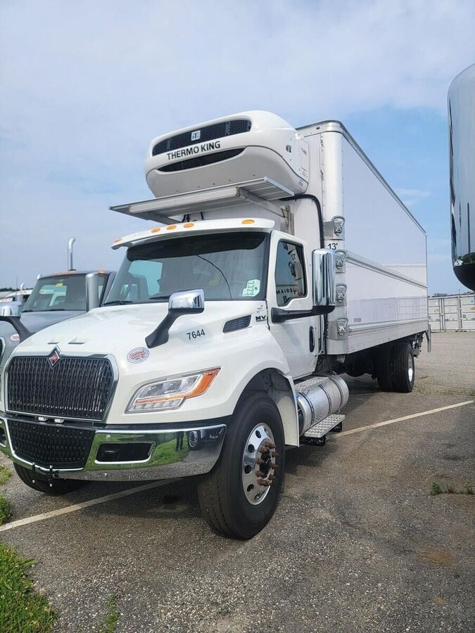 2025 INTERNATIONAL MV607