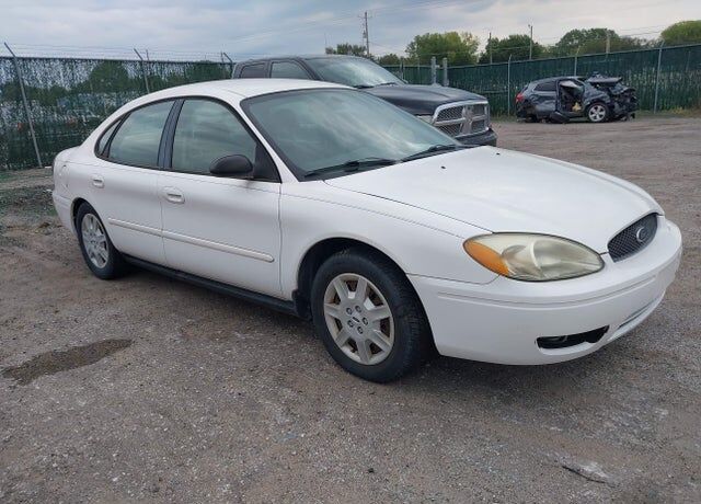 2006 FORD Taurus