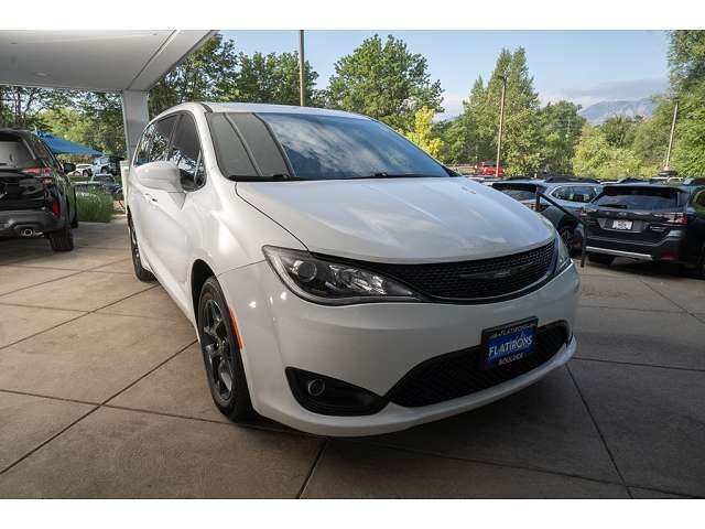 2020 CHRYSLER Pacifica