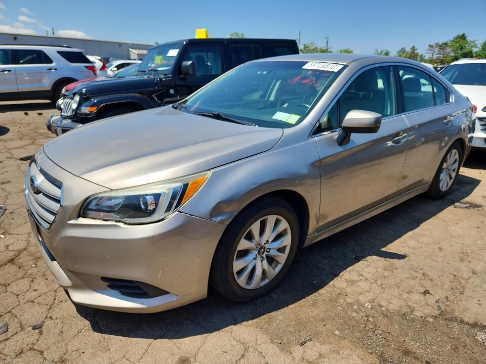 2015 SUBARU Legacy